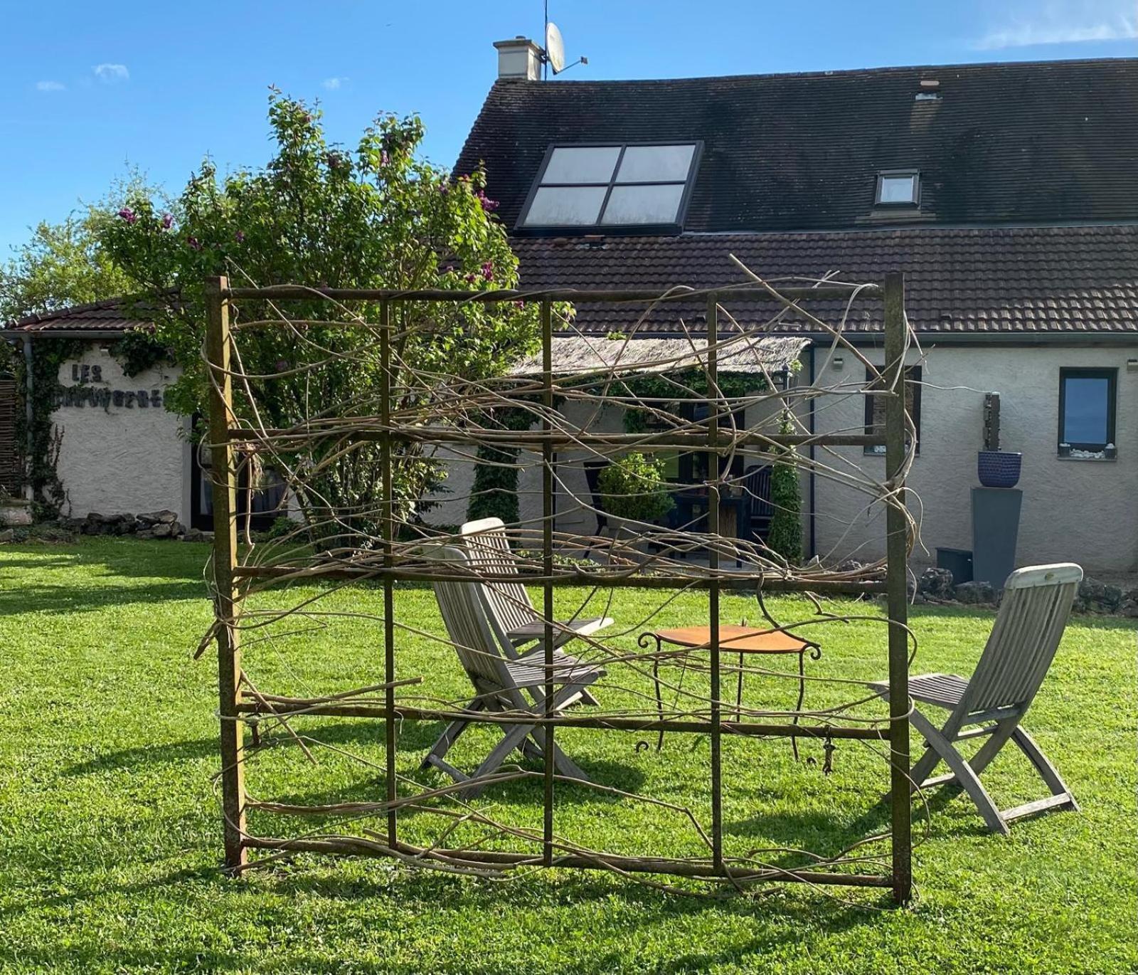 Gite Et Studios Les Barongeres Farges-les-Chalon Luaran gambar